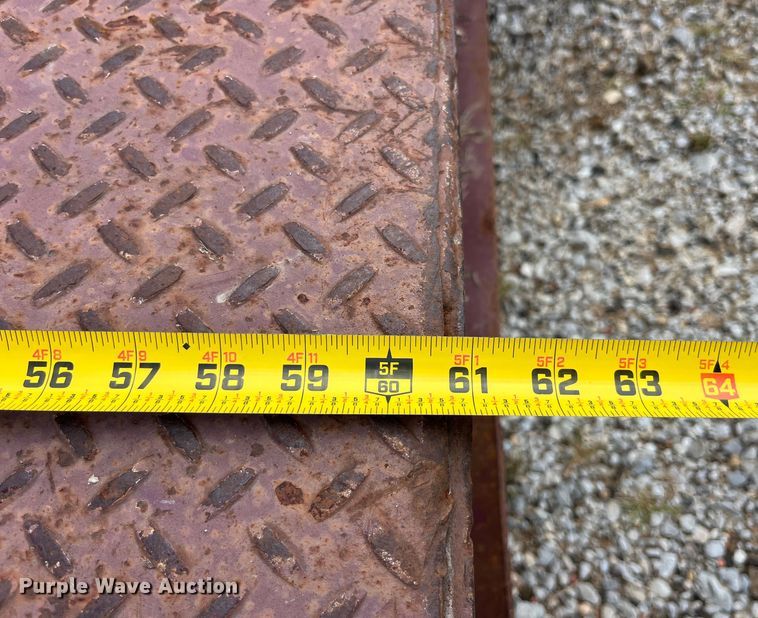 image for item EK8954 1991 Trail King drop deck equipment trailer