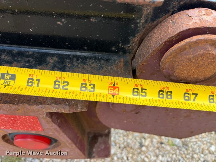 image for item EK8954 1991 Trail King drop deck equipment trailer