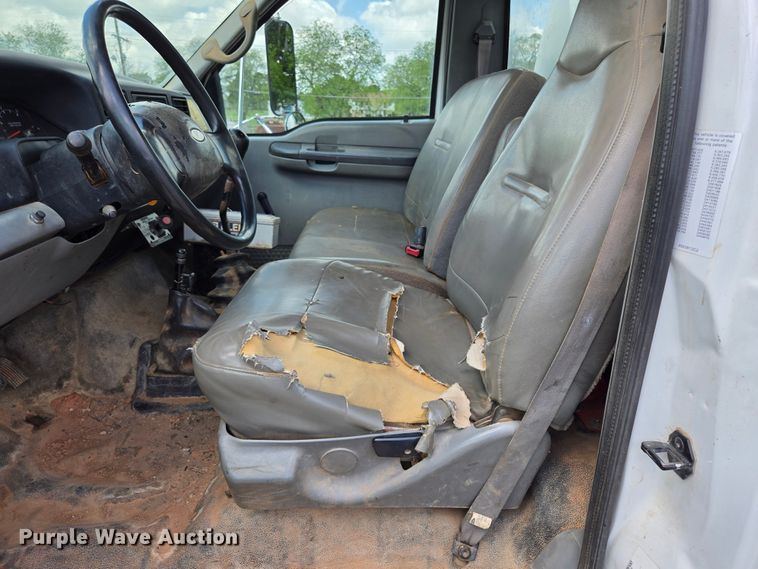 image for item EL2015 2008 Ford F750 Super Duty water truck