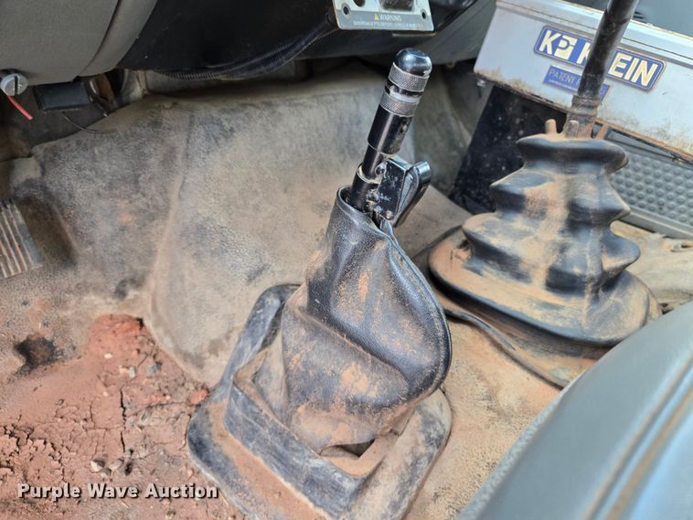 image for item EL2015 2008 Ford F750 Super Duty water truck