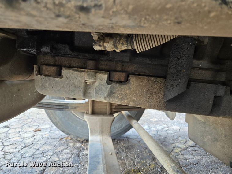 image for item EL2015 2008 Ford F750 Super Duty water truck