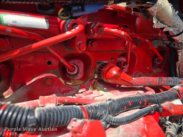 image for item EL2016 2012 Peterbilt 386 semi truck