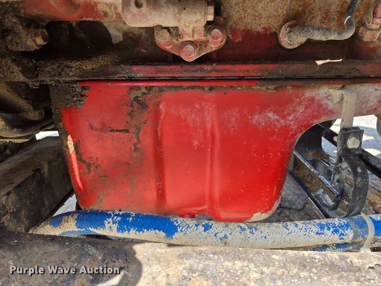 image for item EL2016 2012 Peterbilt 386 semi truck