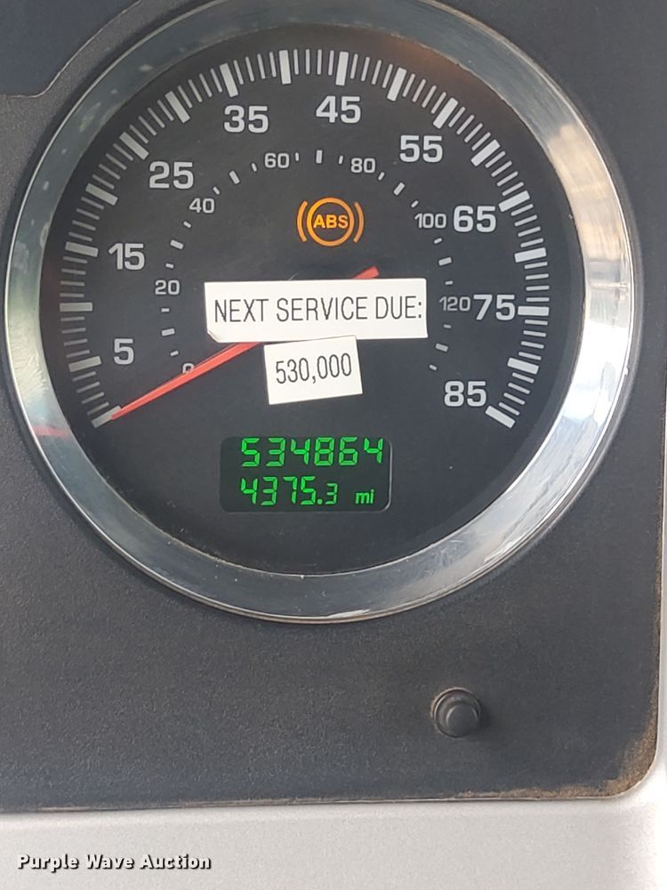 image for item EL2018 2011 Kenworth T440 dump truck