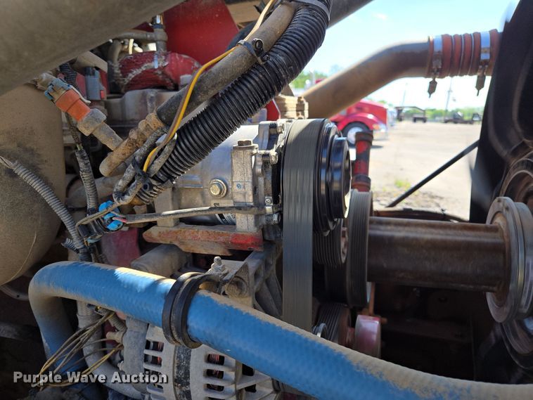 image for item EL2018 2011 Kenworth T440 dump truck