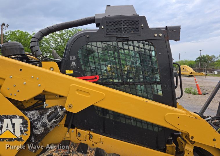 image for item EL2020 2019 Caterpillar 299D2XHP forestry tracked skid steer loader