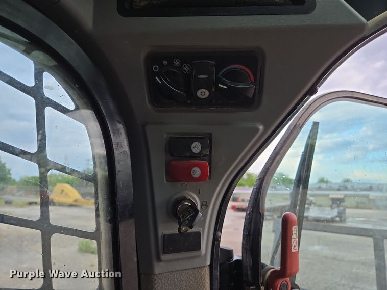 image for item EL2020 2019 Caterpillar 299D2XHP forestry tracked skid steer loader