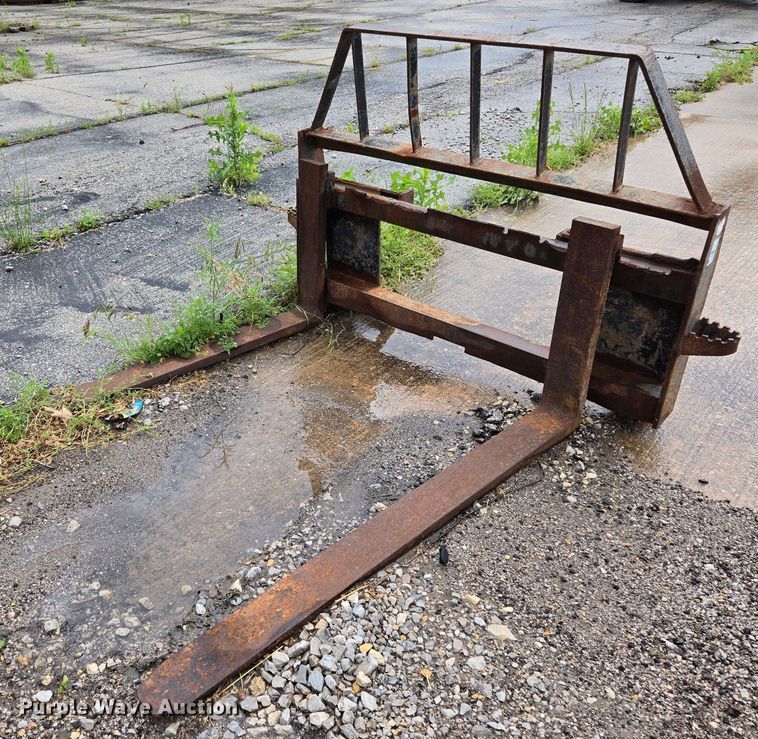 image for item EL2020 2019 Caterpillar 299D2XHP forestry tracked skid steer loader