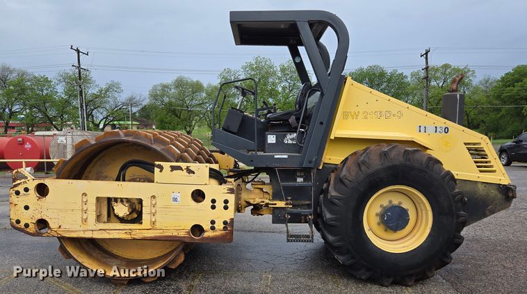 image for item EL2021 2006 Bomag BW 211 PD-3 single drum vibratory roller