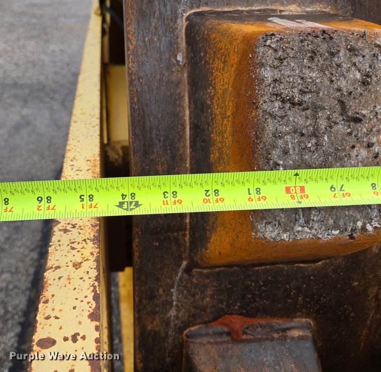 image for item EL2021 2006 Bomag BW 211 PD-3 single drum vibratory roller