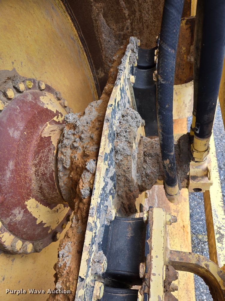 image for item EL2021 2006 Bomag BW 211 PD-3 single drum vibratory roller