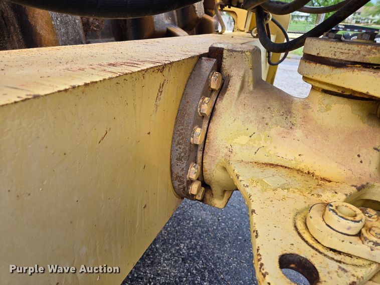 image for item EL2021 2006 Bomag BW 211 PD-3 single drum vibratory roller