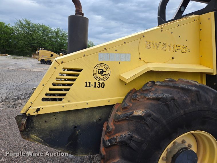 image for item EL2021 2006 Bomag BW 211 PD-3 single drum vibratory roller