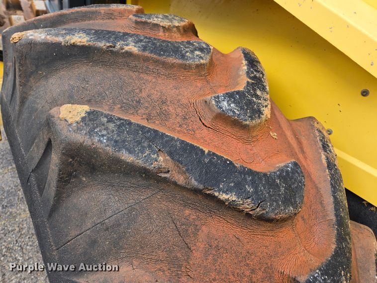 image for item EL2021 2006 Bomag BW 211 PD-3 single drum vibratory roller