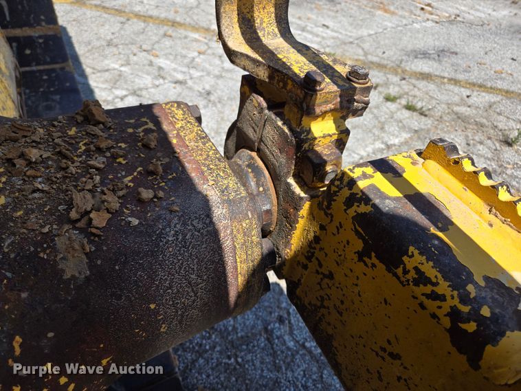 image for item EL2023 2016 Komatsu D65WX-17 dozer