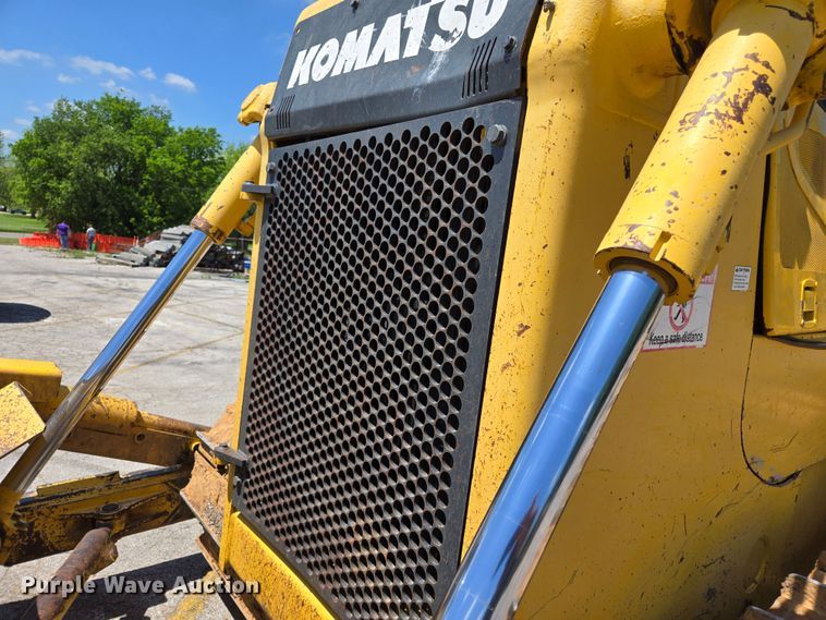 image for item EL2023 2016 Komatsu D65WX-17 dozer