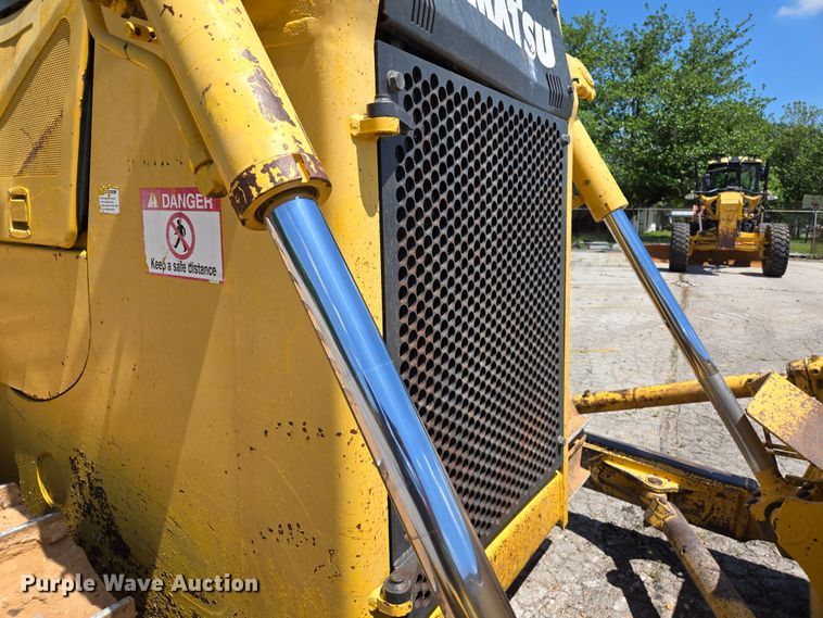 image for item EL2023 2016 Komatsu D65WX-17 dozer