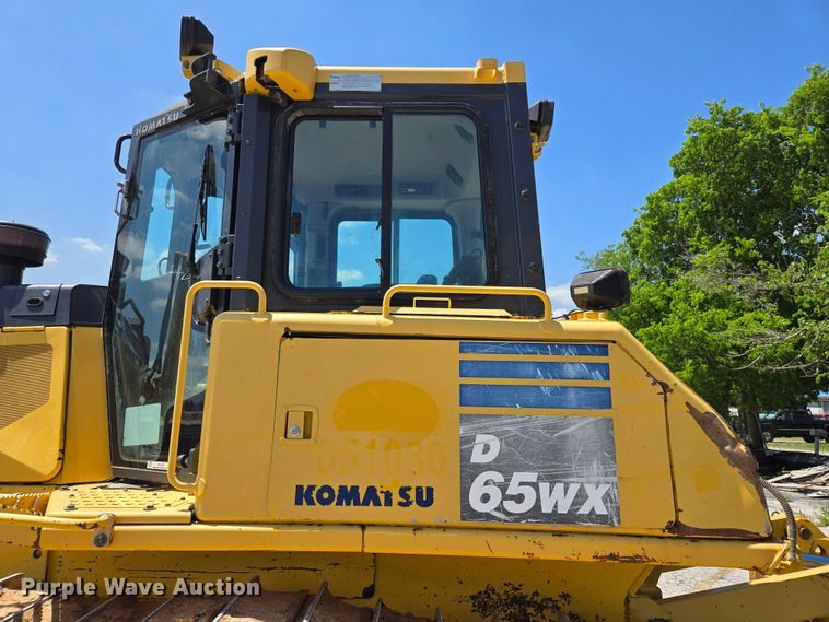 image for item EL2023 2016 Komatsu D65WX-17 dozer