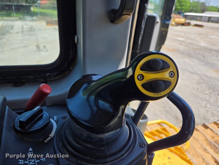 image for item EL2023 2016 Komatsu D65WX-17 dozer