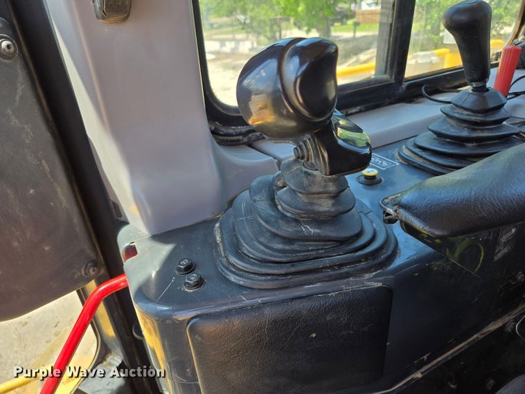 image for item EL2023 2016 Komatsu D65WX-17 dozer