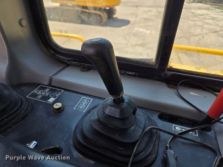 image for item EL2023 2016 Komatsu D65WX-17 dozer