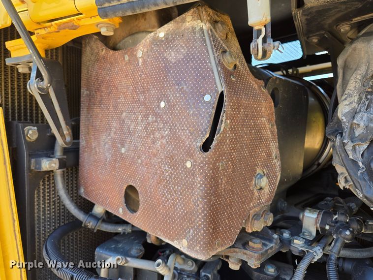 image for item EL2023 2016 Komatsu D65WX-17 dozer