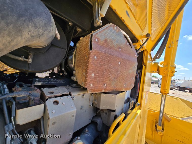 image for item EL2023 2016 Komatsu D65WX-17 dozer