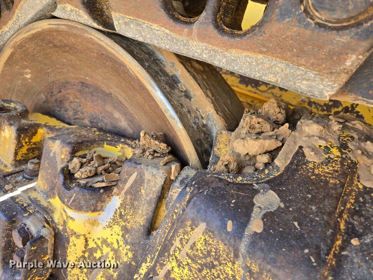 image for item EL2023 2016 Komatsu D65WX-17 dozer