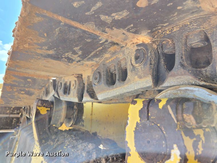 image for item EL2023 2016 Komatsu D65WX-17 dozer