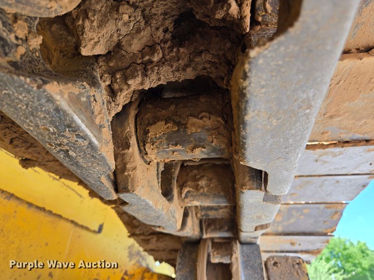 image for item EL2023 2016 Komatsu D65WX-17 dozer