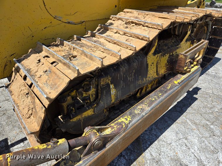 image for item EL2023 2016 Komatsu D65WX-17 dozer