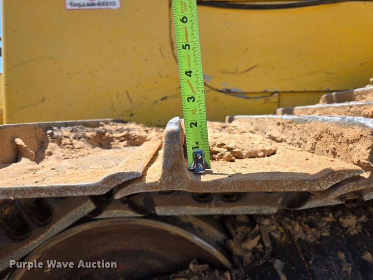 image for item EL2023 2016 Komatsu D65WX-17 dozer