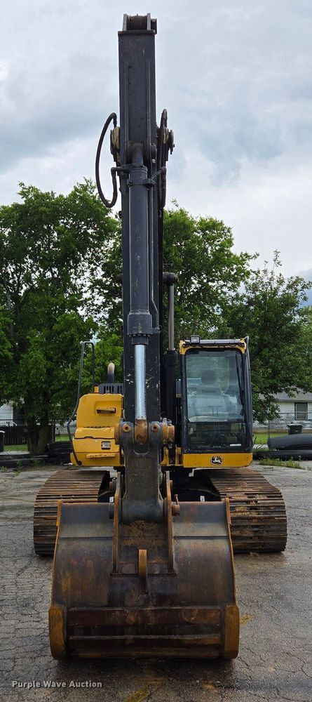 image for item EL2024 2014 John Deere 210G LC excavator