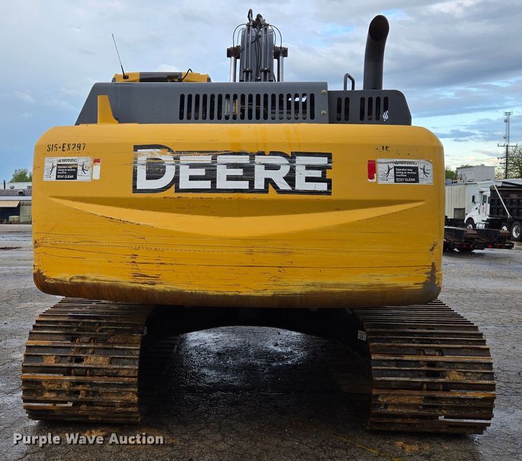 image for item EL2024 2014 John Deere 210G LC excavator