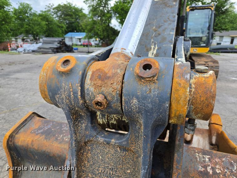 image for item EL2024 2014 John Deere 210G LC excavator