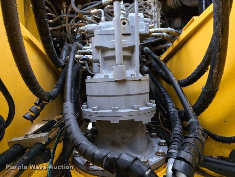 image for item EL2024 2014 John Deere 210G LC excavator