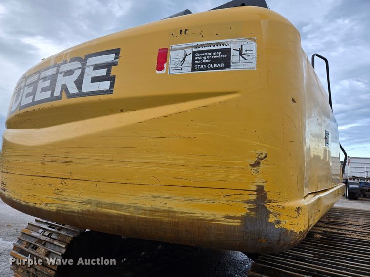 image for item EL2024 2014 John Deere 210G LC excavator