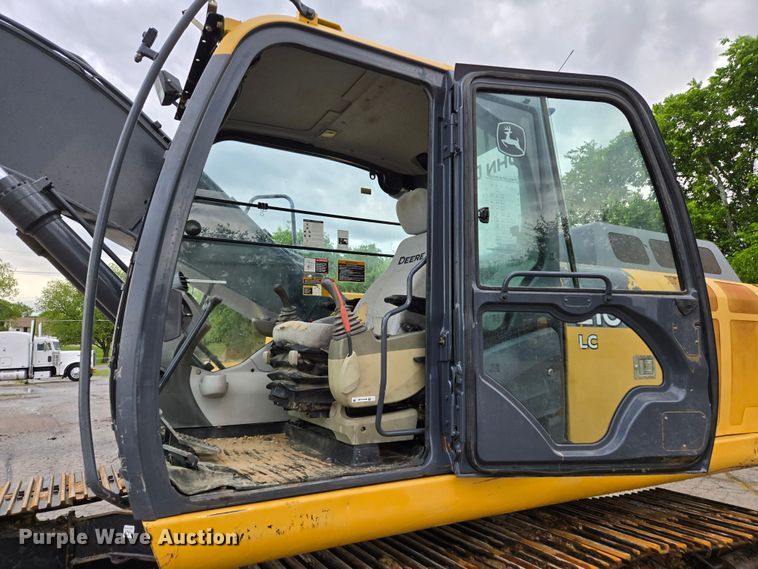 image for item EL2024 2014 John Deere 210G LC excavator
