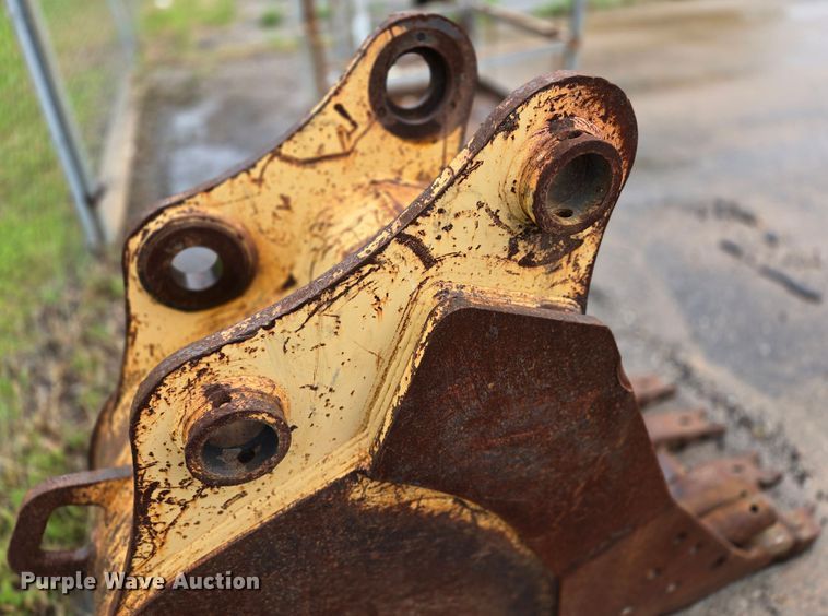 image for item EL2024 2014 John Deere 210G LC excavator