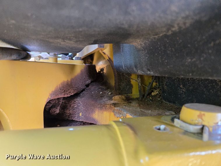 image for item EL2025 2012 Caterpillar  140M2 motor grader