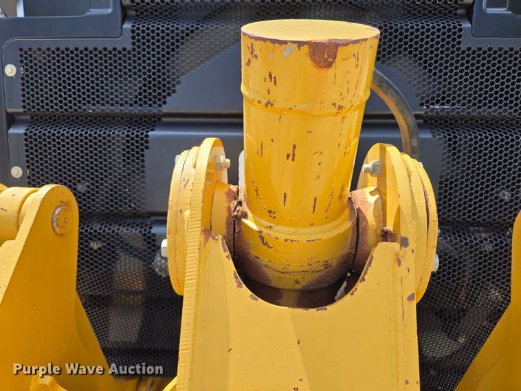 image for item EL2025 2012 Caterpillar  140M2 motor grader