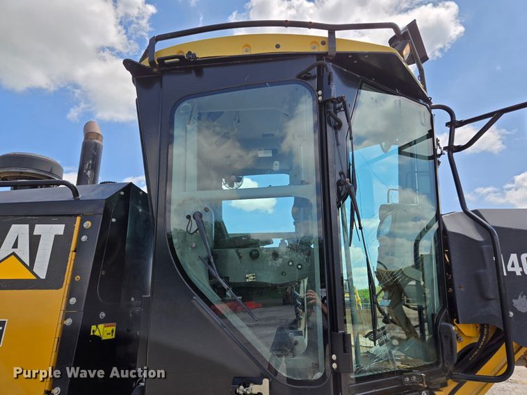 image for item EL2025 2012 Caterpillar  140M2 motor grader