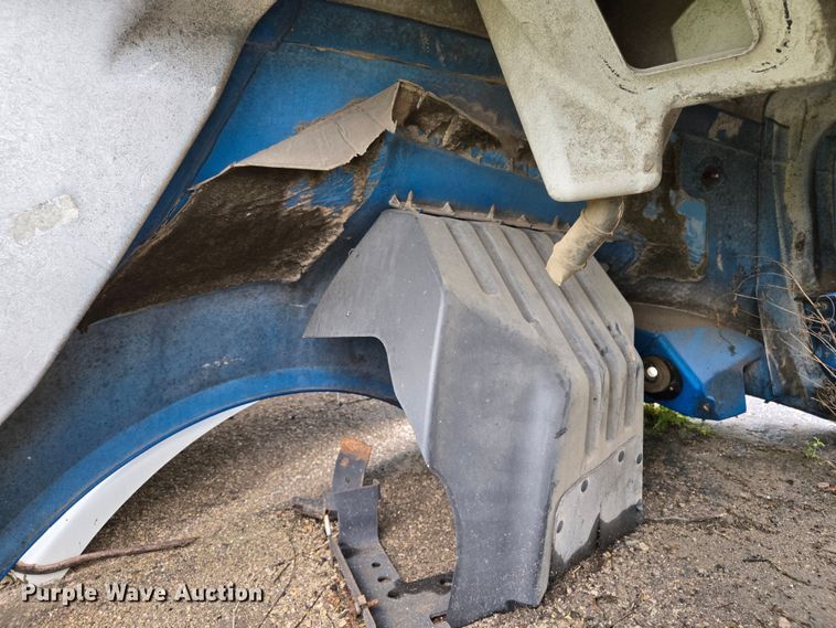 image for item EL2026 International semi truck hood