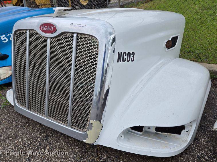 image for item EL2027 Peterbilt 386 semi truck hood