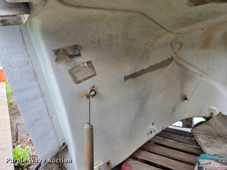 image for item EL2027 Peterbilt 386 semi truck hood