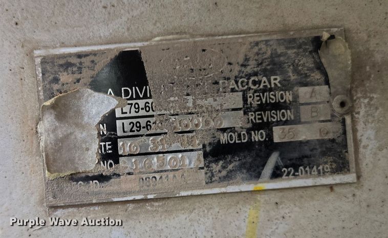 image for item EL2027 Peterbilt 386 semi truck hood