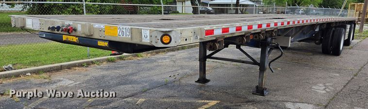 image for item EL2029 2003 Utility flatbed trailer