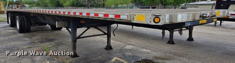 image for item EL2029 2003 Utility flatbed trailer