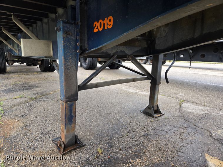 image for item EL2029 2003 Utility flatbed trailer