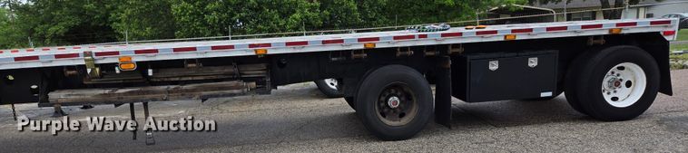 image for item EL2030 1994 Transcraft Eagle W2 flatbed trailer